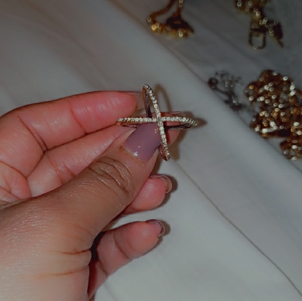 Gold ring - Picture 6 of 9